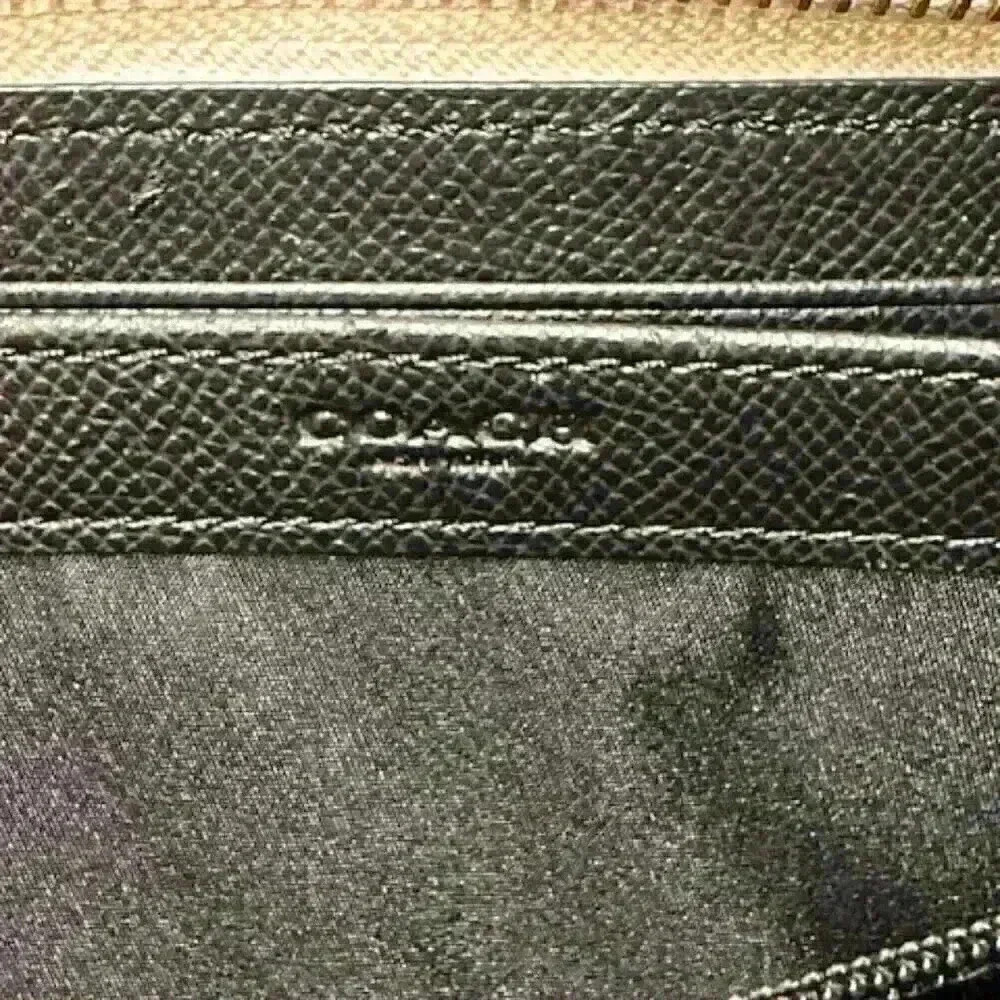 Coach Pebbled Leather Turnlock Bow Accordian Zip Wallet Cream 53415 - Picture 5 of 6